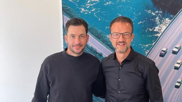 开云中国官网-惊险保级后柏林赫塔迅速换帅，施瓦茨走进首都深渊